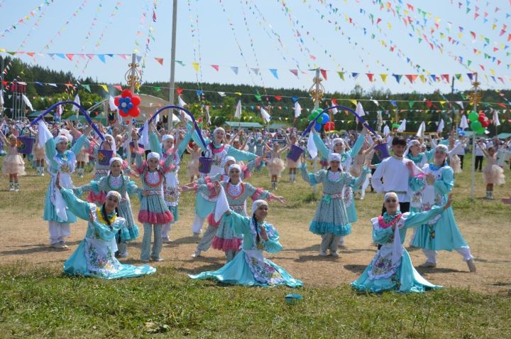 Республика Рәисе Сабантуй даталарын билгеләде