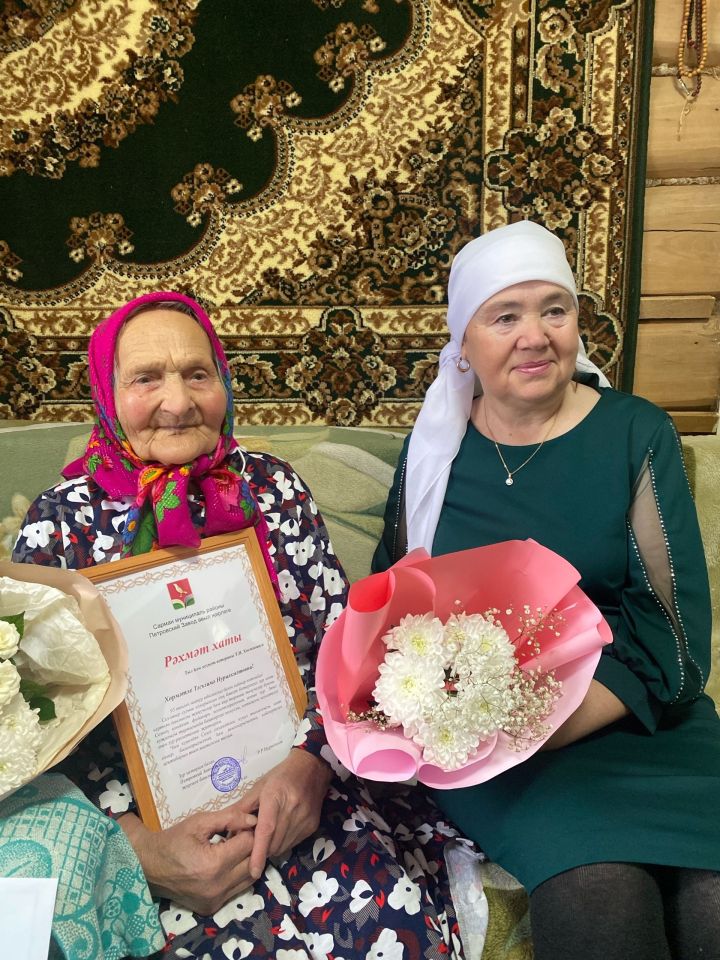“Гомергә авылымны яраттым, Аллаһ Тәгалә гомер биргәч, алты тапкыр үлемнән калдым”, - ди Тәгъзимә апа