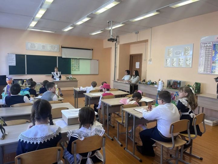 В Большенуркеевской СОШ состоялась Республиканская конференция
