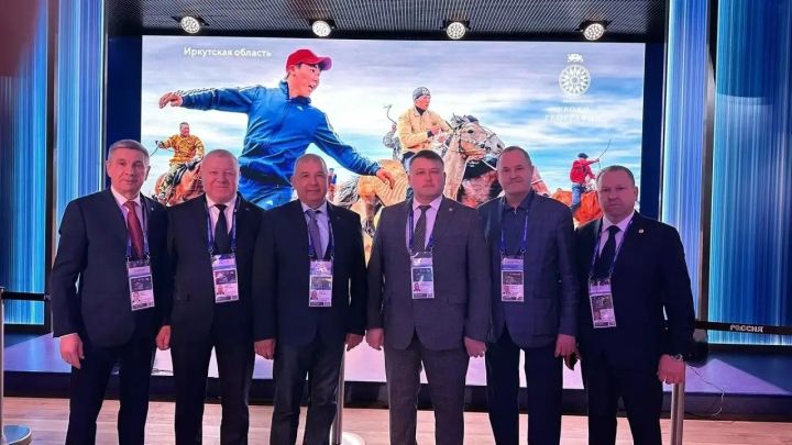 Глава района Фарит Хуснуллин участвует во Всероссийском форуме