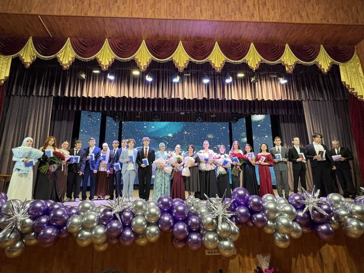 Районның 94 укучысы урта белем аттестаты алды