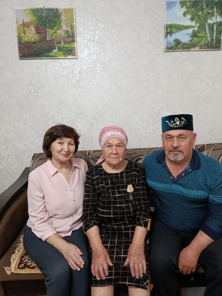 Мөдәрис һәм Фәндия Сәгыйдуллиннар – Җәлилнең «Кулибиннар»ы